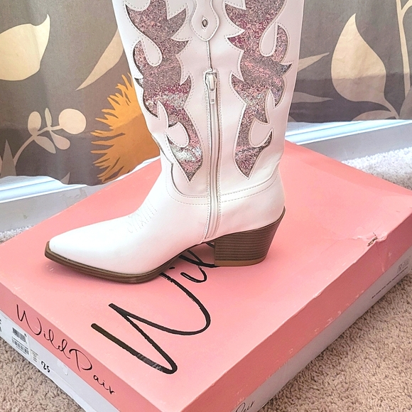 NWOT Lucah Cowboy Boots, Created for Macy's - Picture 3 of 3